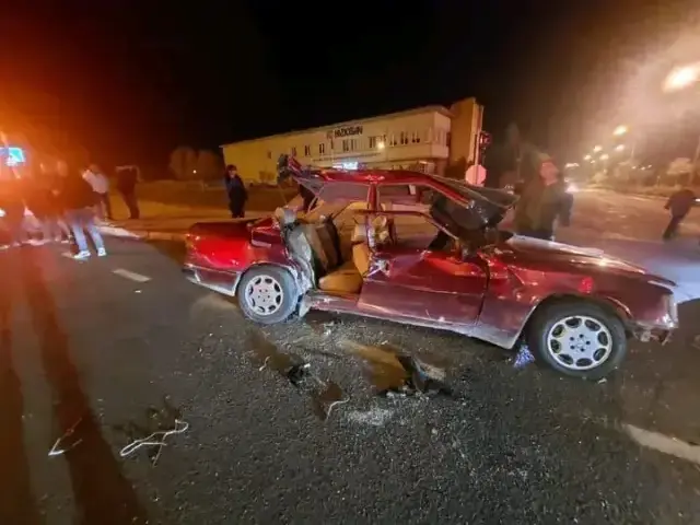 Nevsehir De Tur Otobusu Ile Otomobil Carpisti 2 19279392 O