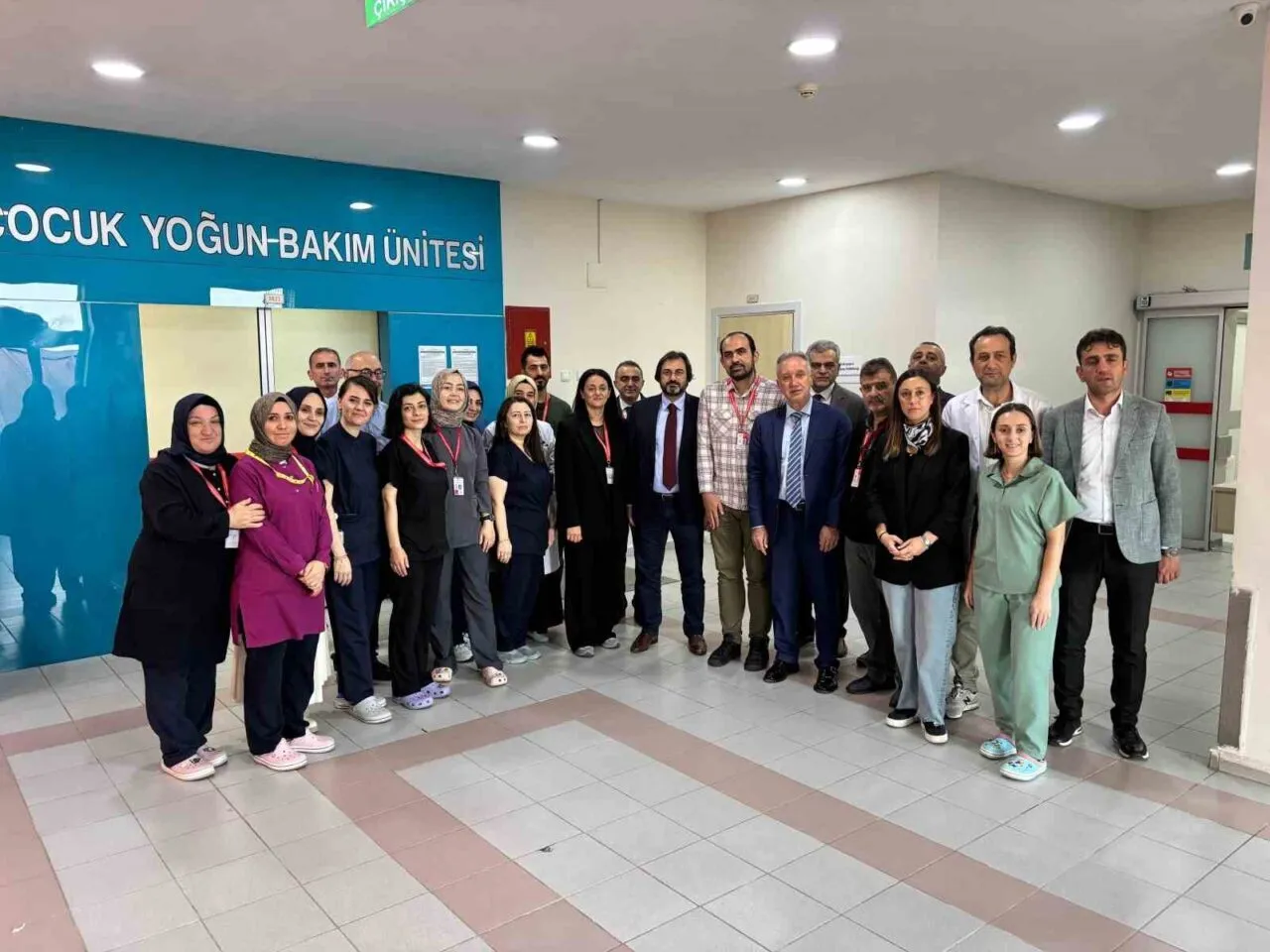 Oda Kucuk Toren Buyuk 07Ba22F91229