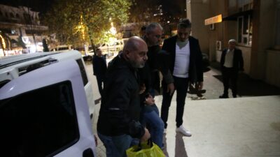 Orduda Kuyumcudan Hirsizlik Yapan Zanli Tutuklandi 98144F8F3C83 400X225