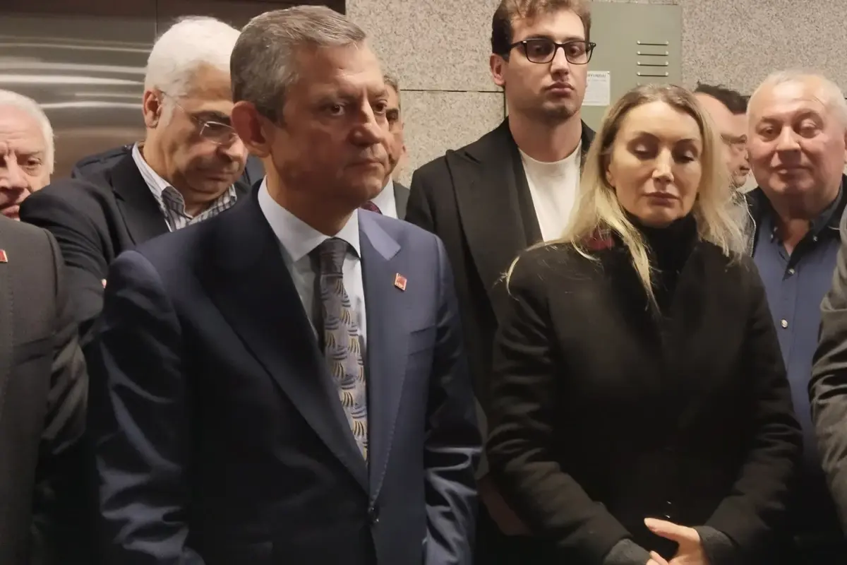 Ozgur Ozel Dilek Imamoglu Nun Diplomatik 19220718 9228 Amp