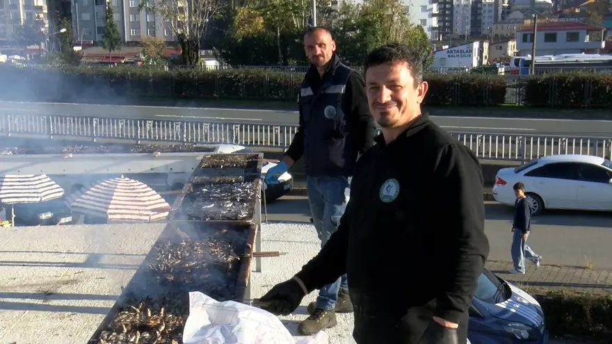 R I Z E D E K I F E S T I V A L D E 2 T O N H A M S I 2 S A A T T 1029527 305458 652086