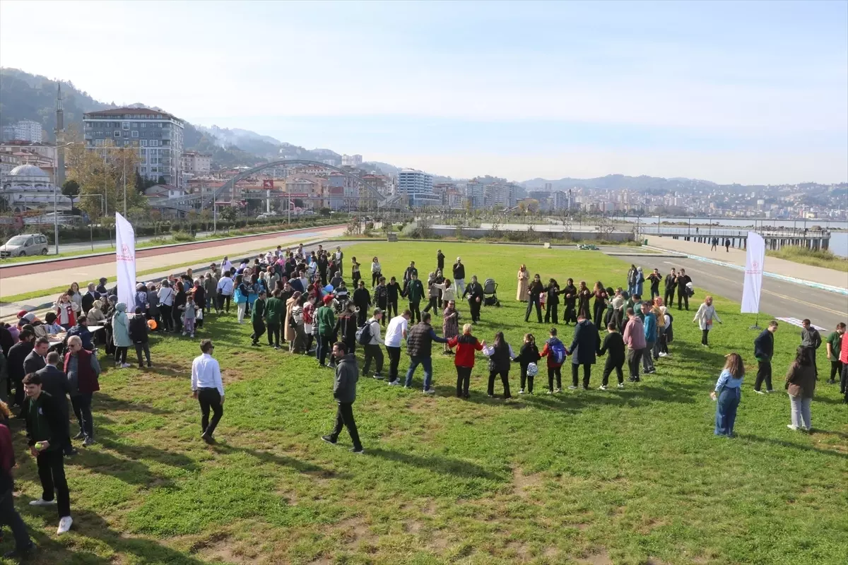 Rize De Geleneksel Ucurtma Senligi Duzenlendi 19218403 Amp