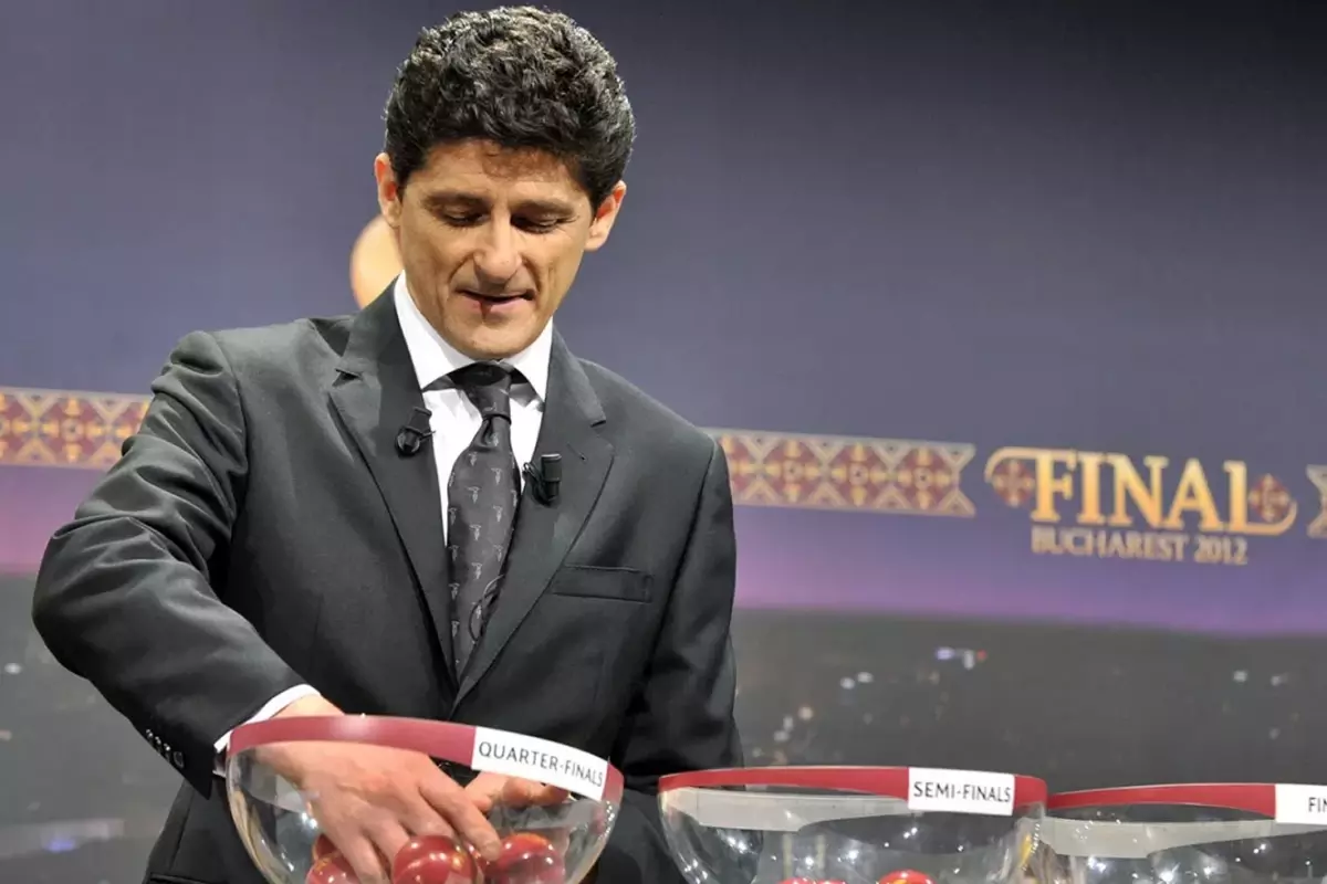 Romanya Nin Efsane Ismi Haddini Asti Turkiye 19277285 8425 Amp