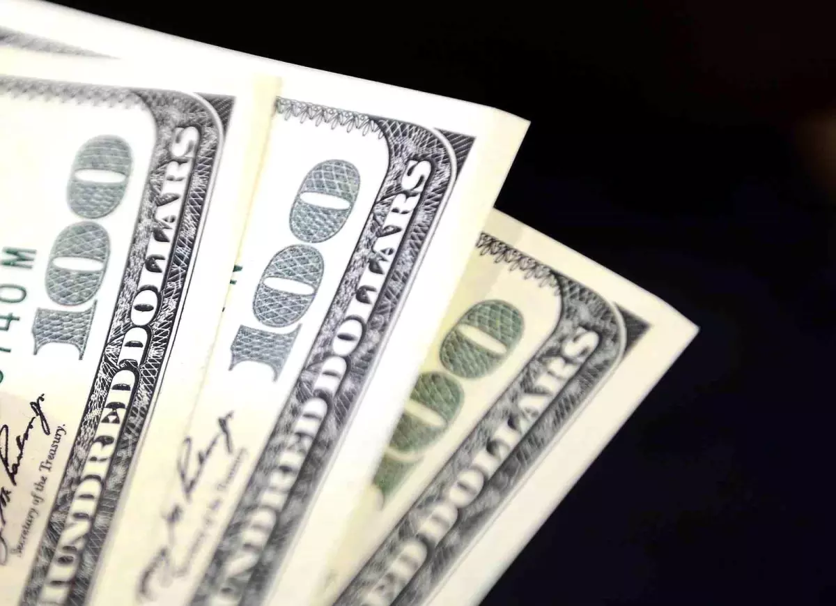 Serbest Piyasada Doviz Fiyatlari 19293075 Amp