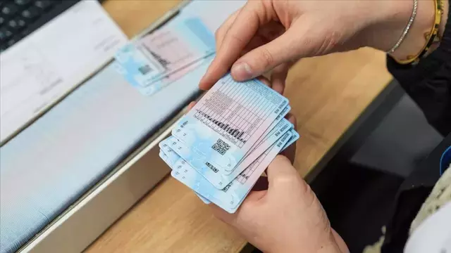 Suruculere Mujde Ehliyetler Arasi Geciste 19308733 4695 M