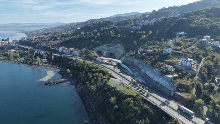 Tabzonun Sehir Ici Ve Transit Trafigini Duzenlemek Amaciyla Projelendirilen