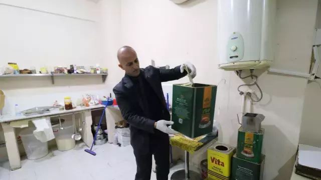 Tatli Imalathanesinde Mide Bulandiran Goruntuler 19287291 5914 M