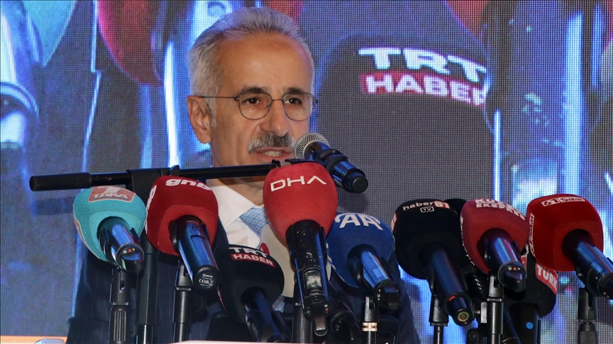 Thumbs B C 28920F0012F06D5Ea8C848Dcaf6E457A