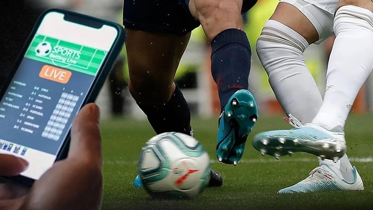 Turk Futbolunda Kara Liste Bahis Oynayan Futbolcular Kim Gozler Tffde Ztfp