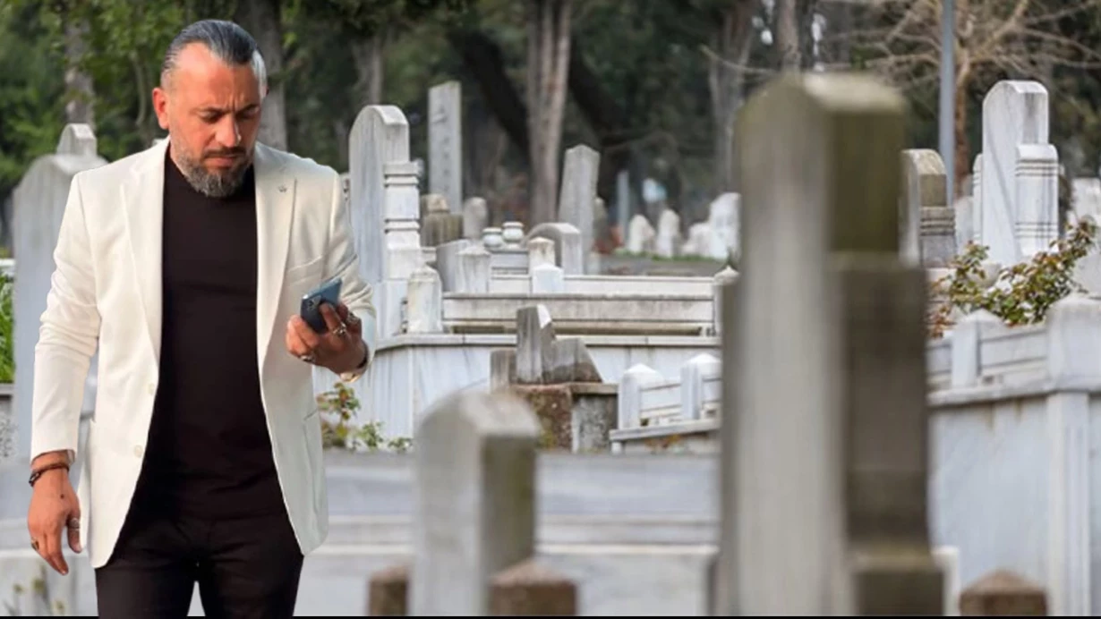 Unlu Is Insani Rahman Olgun Mezarlikta Olu Bulundu Lzpz