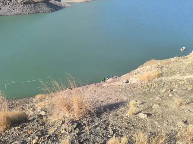 Van Da Bir Arac Baraja Yuvarlandi 2 Kisi 19307319 3783 M