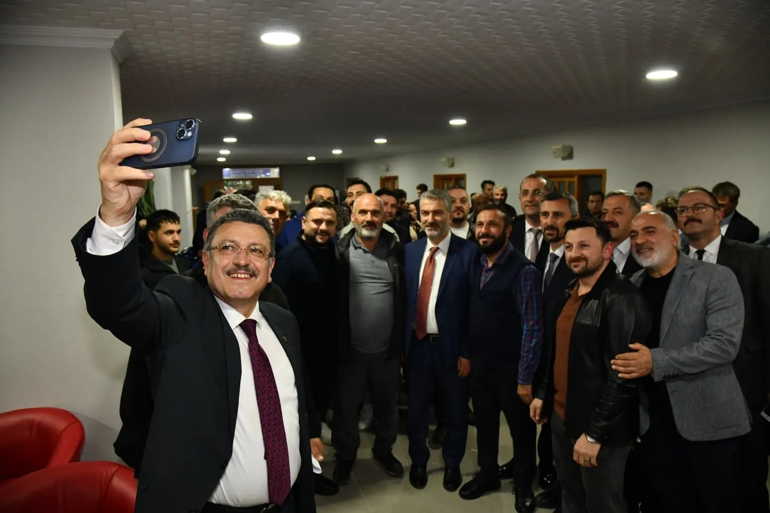 Whatsapp Image 2025 11 25 At 202850