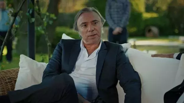 Yilan Hikayesi Nin Kursat I Olarak Hafizalara 19306336 8084 M