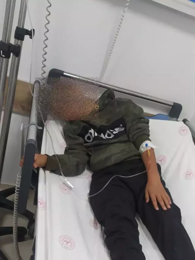 Zincir Marketten Aldigi Sucukla Tost Yapti 19283606 542 M