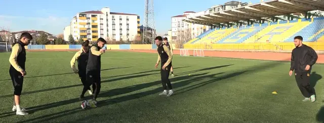 Zirveye Oynuyorlardi 17 Futbolcusu Ceza Aldi 19283002 1812 M