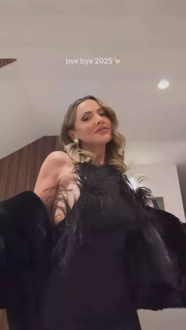 2025 E Boyle Veda Etti Hadise Nin Kivrak Dansi 19358152 8795 M