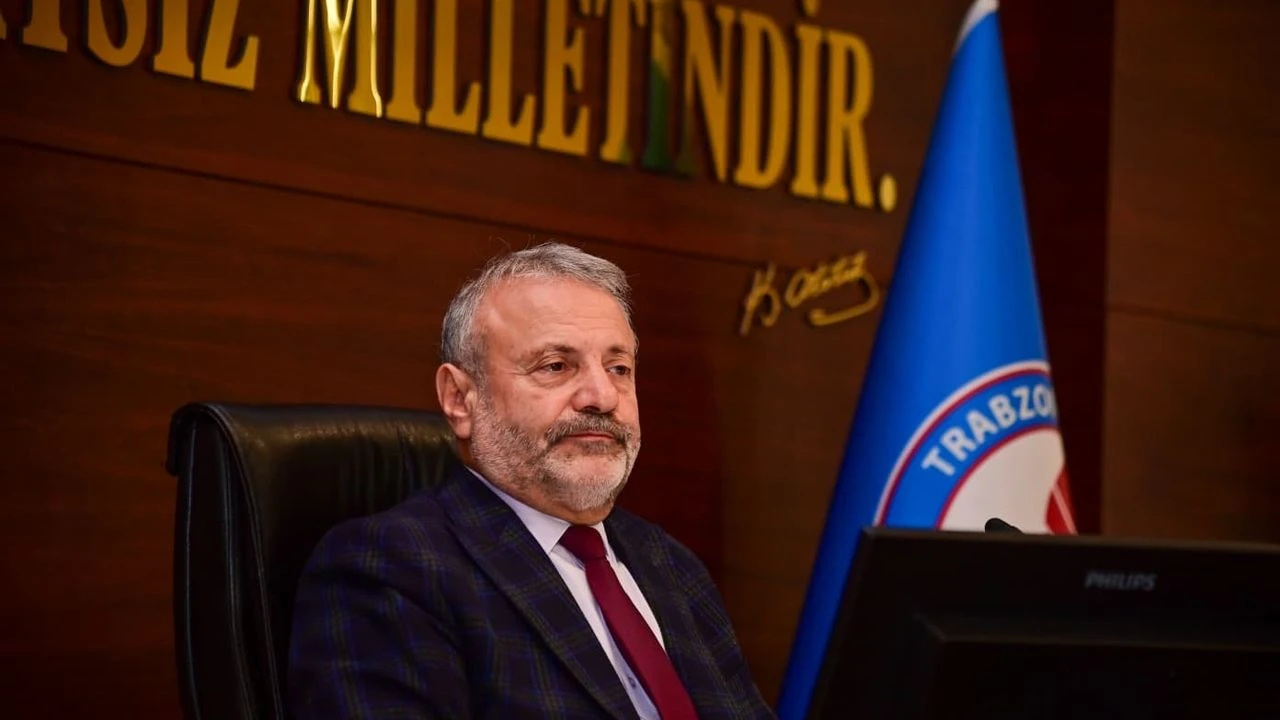 3472394D D270 4776 8144 C8340356Eeed