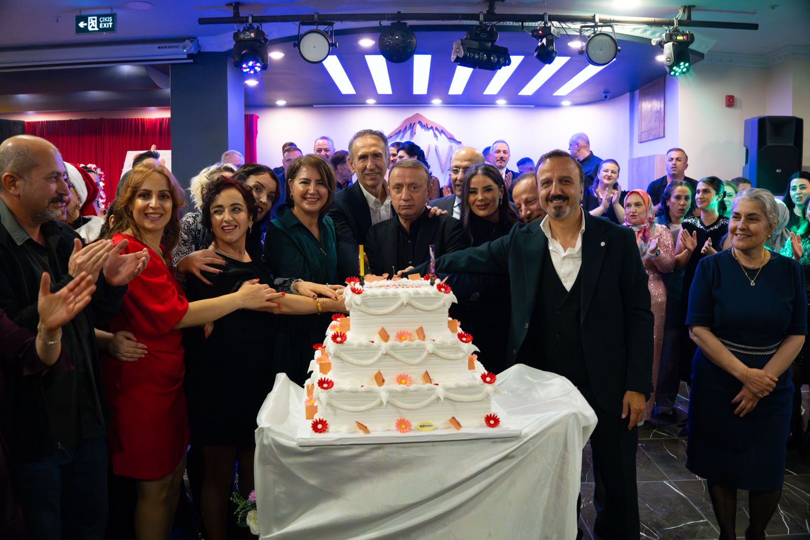 59E45049 525F 43Bf 912D 0145404D3731