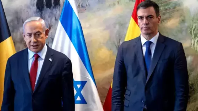 Abd Israil Karsiti Ulkeye Askeri Ekipman 19381754 4596 M