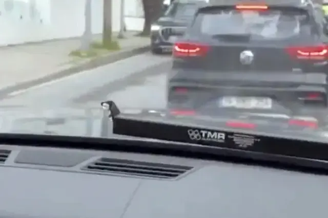 Acun Ilicali Nin Gozden Kacirdigi Detay Basina Is 19364463 1592 M