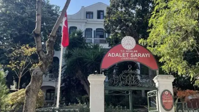 Adalar Adliyesi Nin 12 Silahin Kaybolmasina 19327778 933 M
