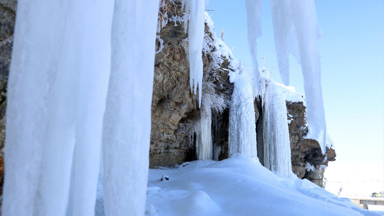 Agri Buz Sarkitlari Aa 1502804