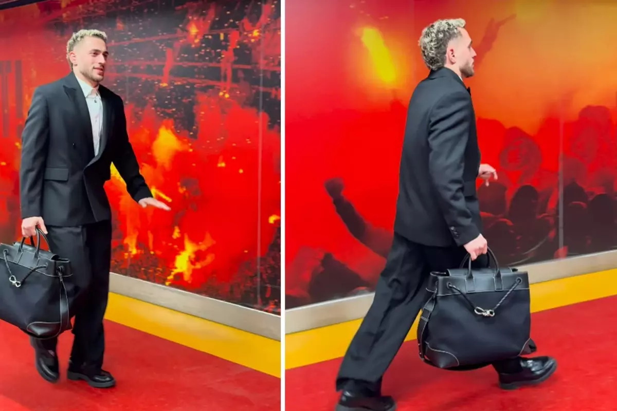 Baris Alper In Cantasinin Fiyati Olay Oldu 19380235 542 Amp