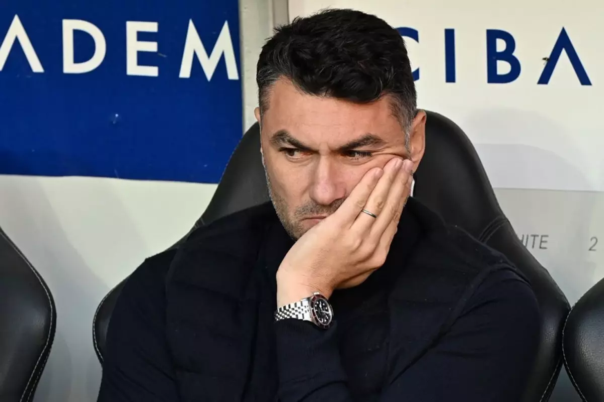 Burak Yilmaz Gaziantep Fk Daki Gorevini Birakiyor 19356960 120 Amp