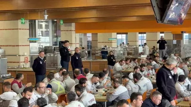 Bursa Nin Otomotiv Devi Tofas Ta Isyan 6 19366443 O