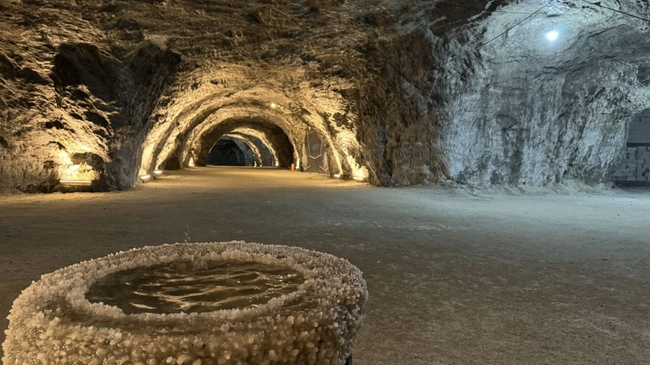 Cankirida Hititlerden Kalan Tuz Magarasi Gecen Yil Yaklasik 15 Milyon Ziyaretci Cekti