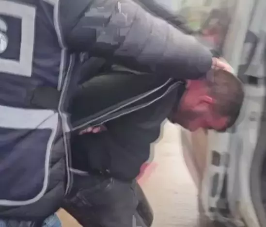 Dayisinin Diri Diri Topraga Gomdugu Cocugun Ilk 19335025 9224 M