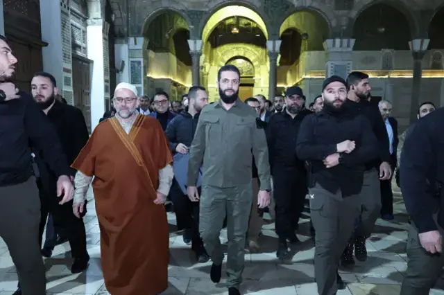 Devrimin Yil Donumu Emevi Camisi Nde Kardeslik 19333963 3593 M