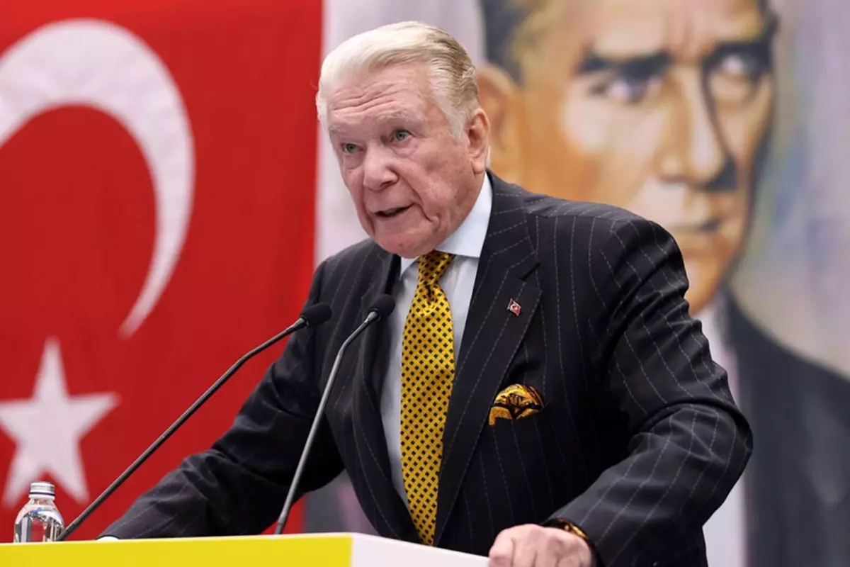 Duayen Gazeteci Ugur Dundar Sozcu Den Ayrildi 19321425 5277 Amp