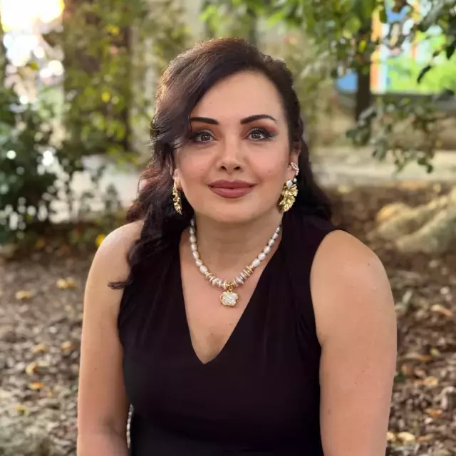 Efsane Sunucu Esra Ceyhan In Son Halini Goren 19393170 6086 M