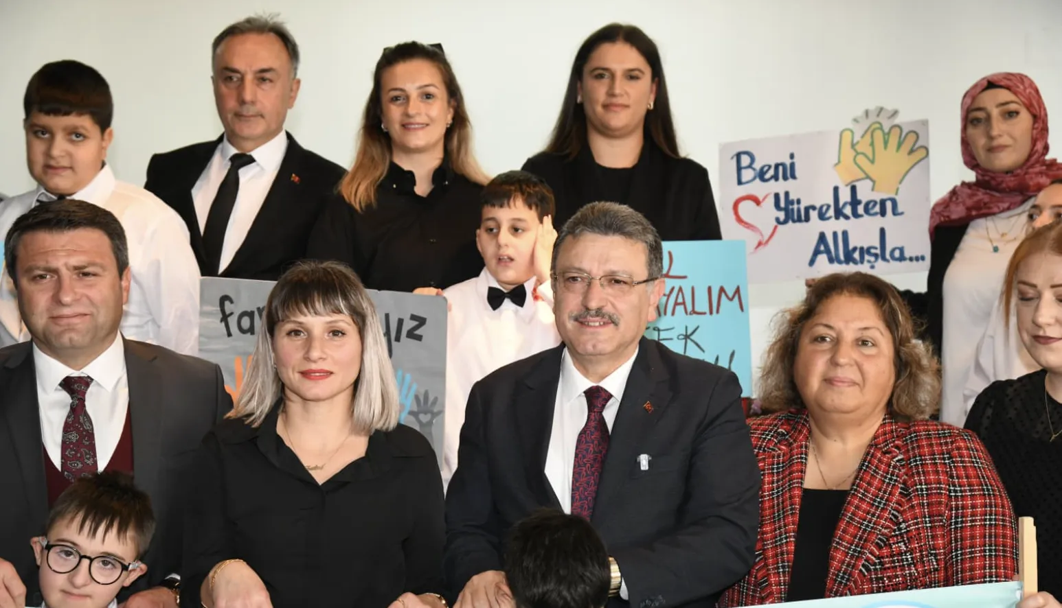 Ekran Resmi 2025 12 04 132814