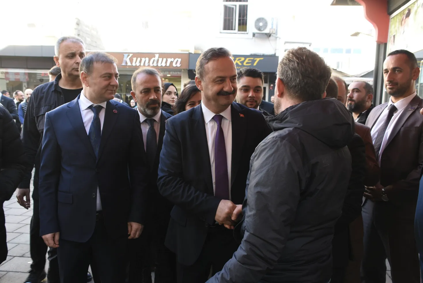 Ekran Resmi 2025 12 04 195800