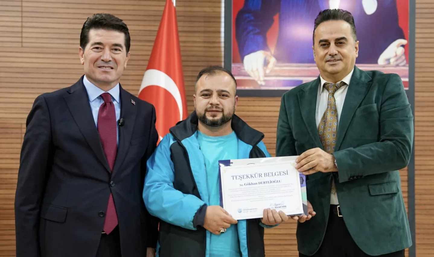 Ekran Resmi 2025 12 27 114934