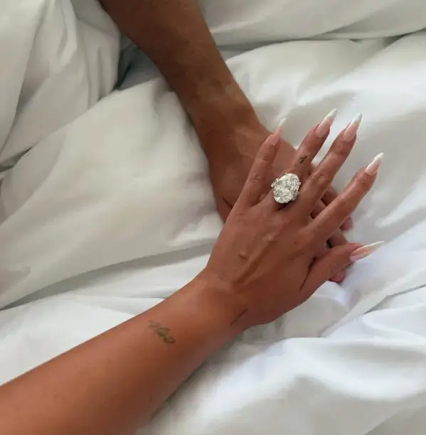 Evlilik Icin 10 Yil Bekletmisti Cristiano 19388068 3478 M