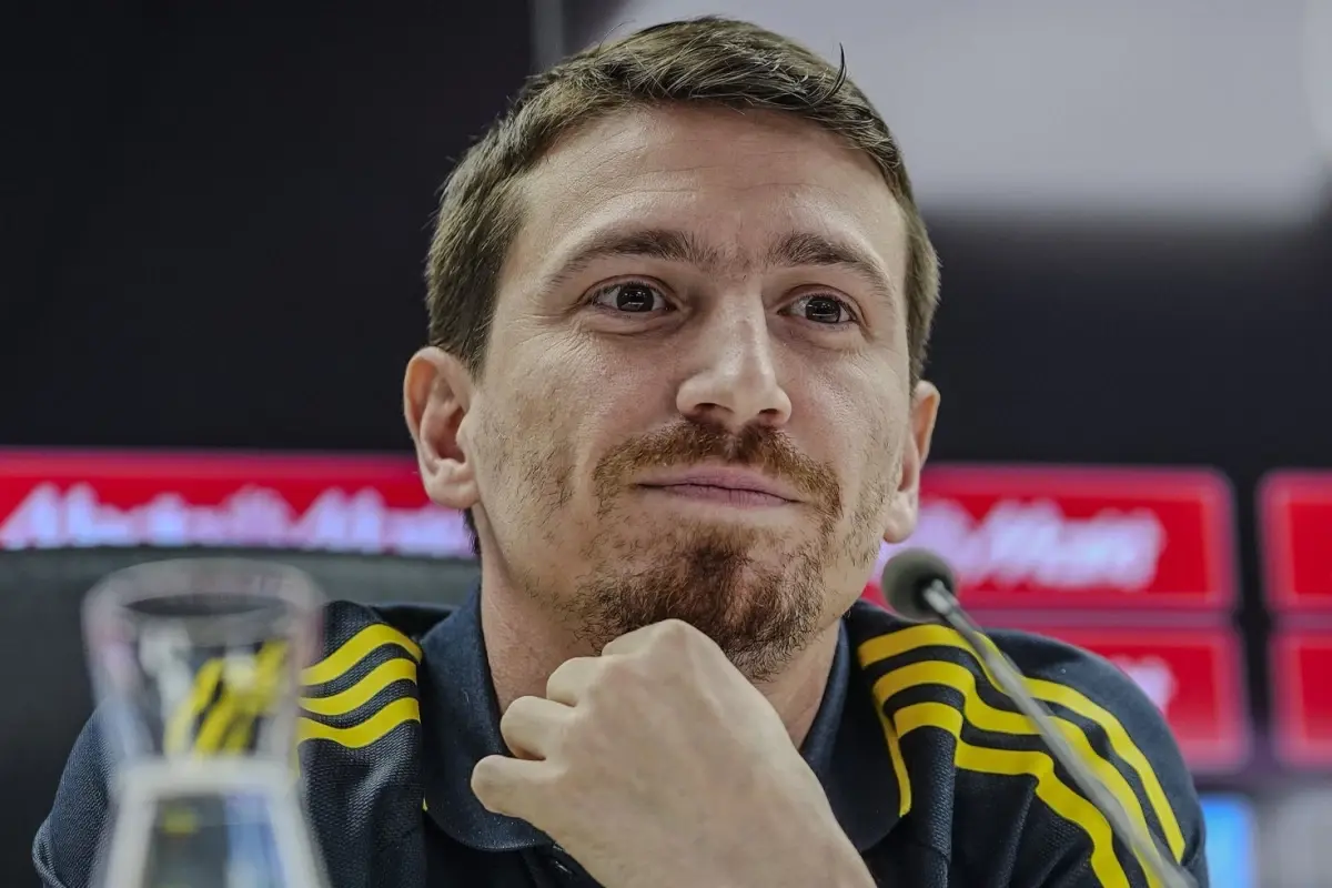 Fenerbahceli Futbolcu Mert Hakan Yandas Pfdk Ye 19315971 7837 Amp