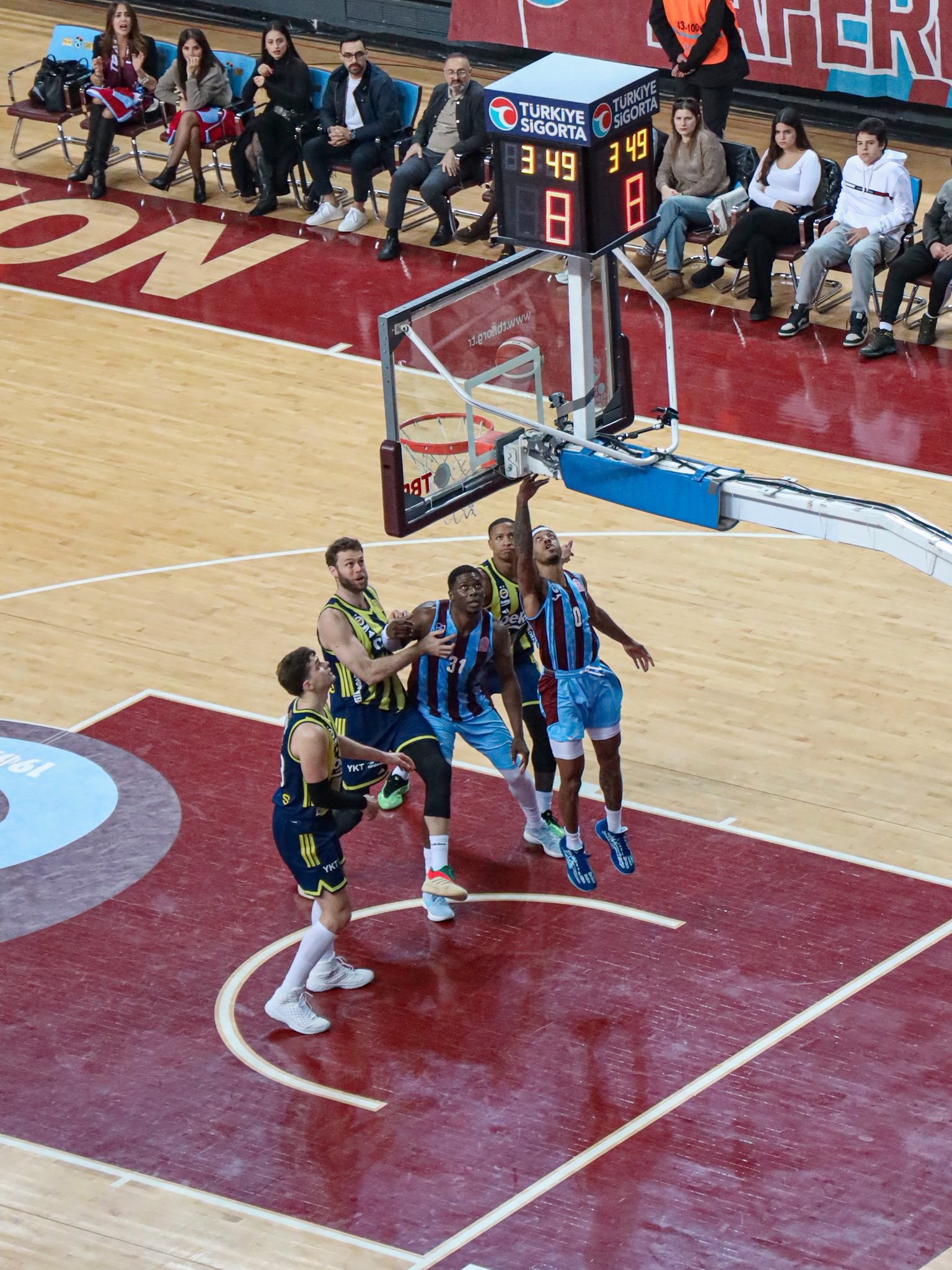 G8N9G16 X E A A4 W P X