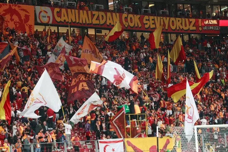 Galatasaray Ayriligi Acikladi Hizmetlerin Icin 19408680 79