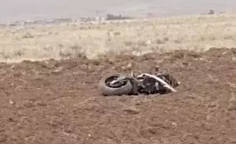 Genc Ustegmen Feci Sekilde Can Verdi 19330243 7613 M