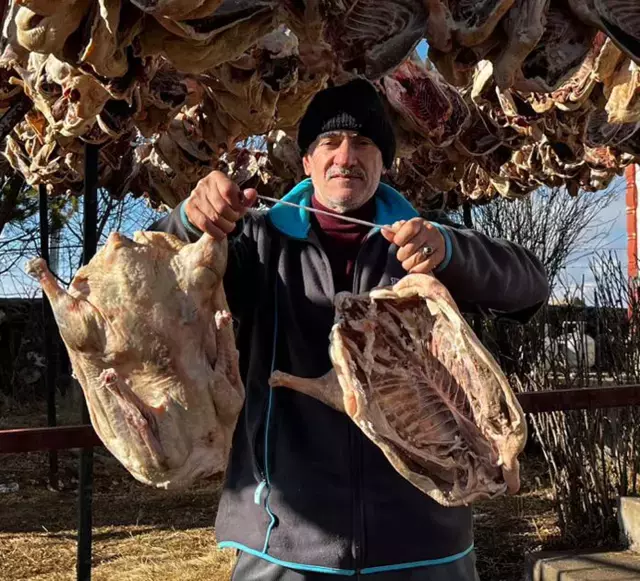 Gurbetteki Karslilar Icin 900 Kazi Keserek 19337505 5915 M