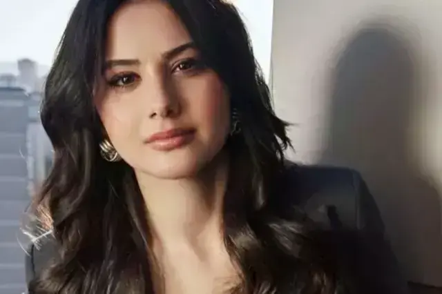 Helin Kandemir Ve Celal Can Algul Ikinci Kez 19325707 4897 M