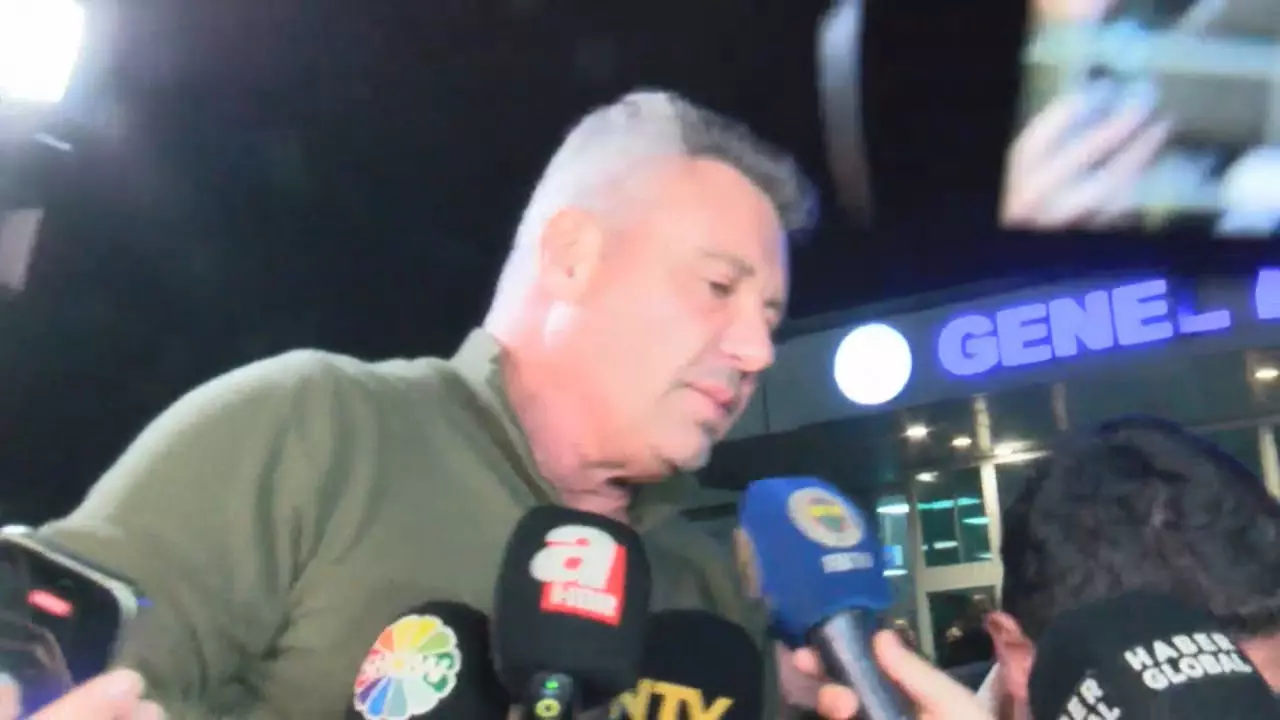 Id Q8U 1766214945 0026