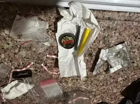 Istanbul Merkezli 4 Ilde Uyusturucu Operasyonu 19386562 6852 M