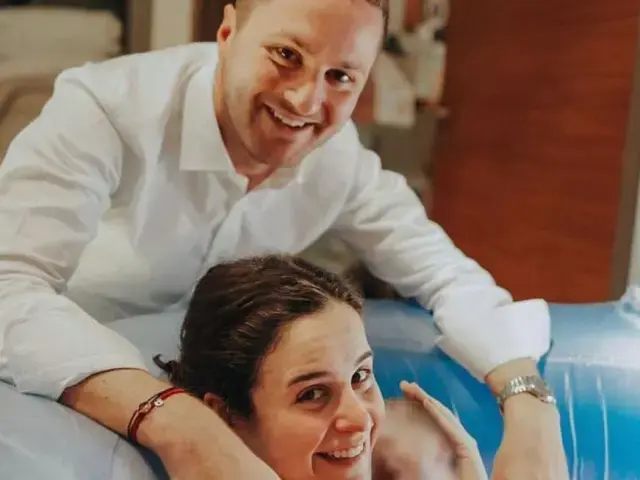 Iste 1 5 Milyar Lira Nafaka Isteyen Revna Sarigul 19358715 2426 M