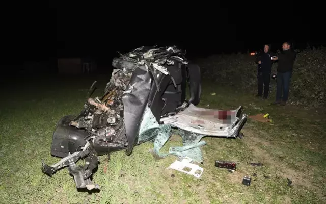 Katliam Gibi Kaza Hayatini Kaybeden 5 Kisinin 19376118 1864 M