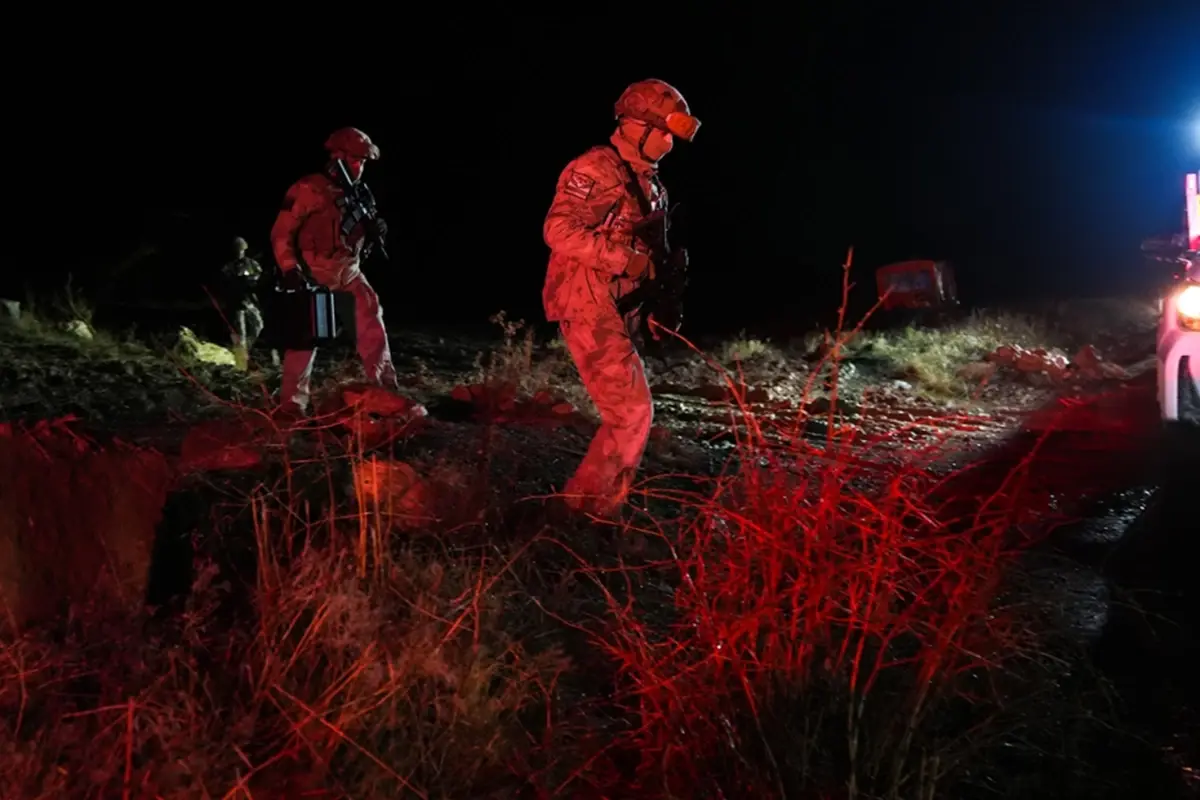 Libya Askeri Heyetini Tasiyan Ucagin Kara 19385803 5086 Amp