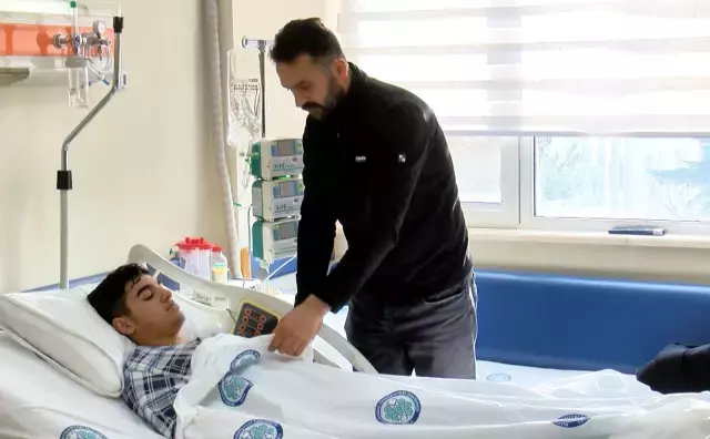 Mantardan Zehirlenip Entube Edilen Batuhan 19345353 4867 M